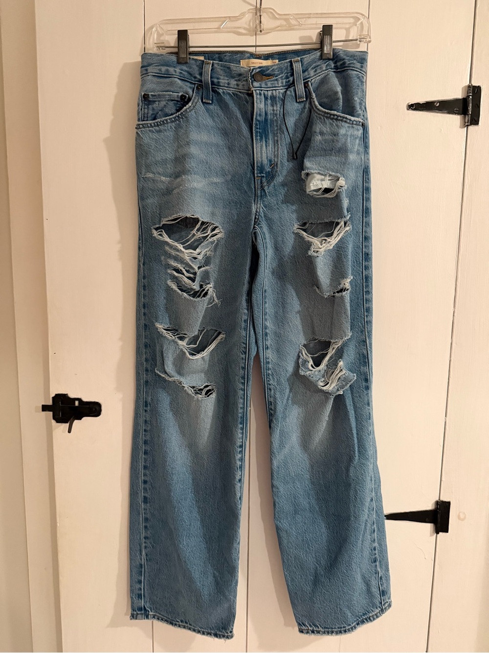 Levi’s Premium Baggy Daddy NWOT Blue Distressed Women's Jeans